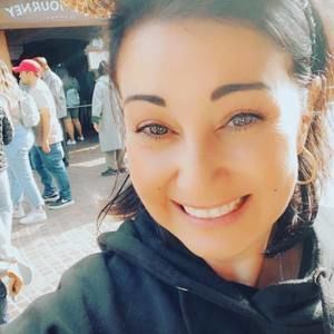 Meet your Posher, Nic